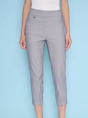 Light Heather Grey Cropped Stretch Pull on Capris New